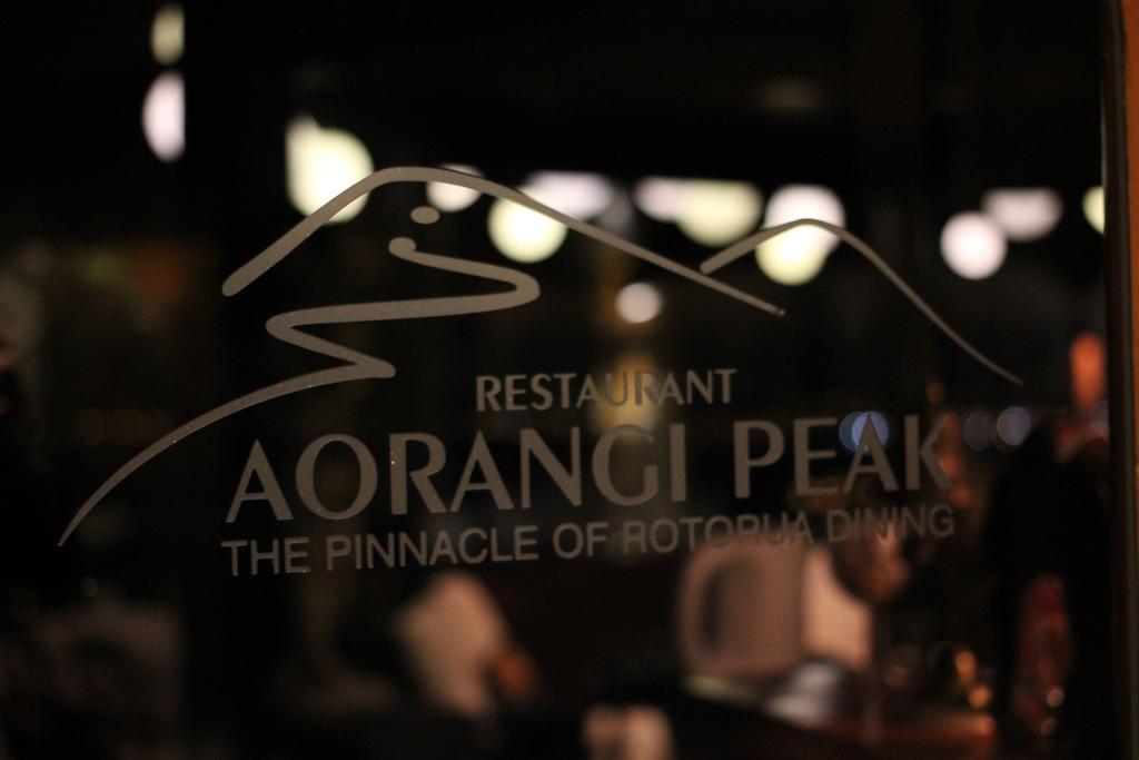 Aorangi Mountain Lodge โรโตรัว ภายนอก รูปภาพ